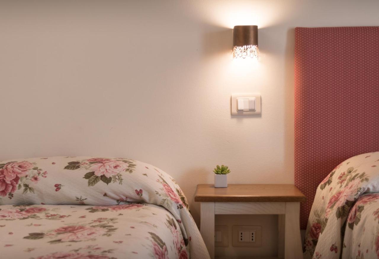 Bed and Breakfast Rosa Di Assisi Bastia Umbra Exterior foto