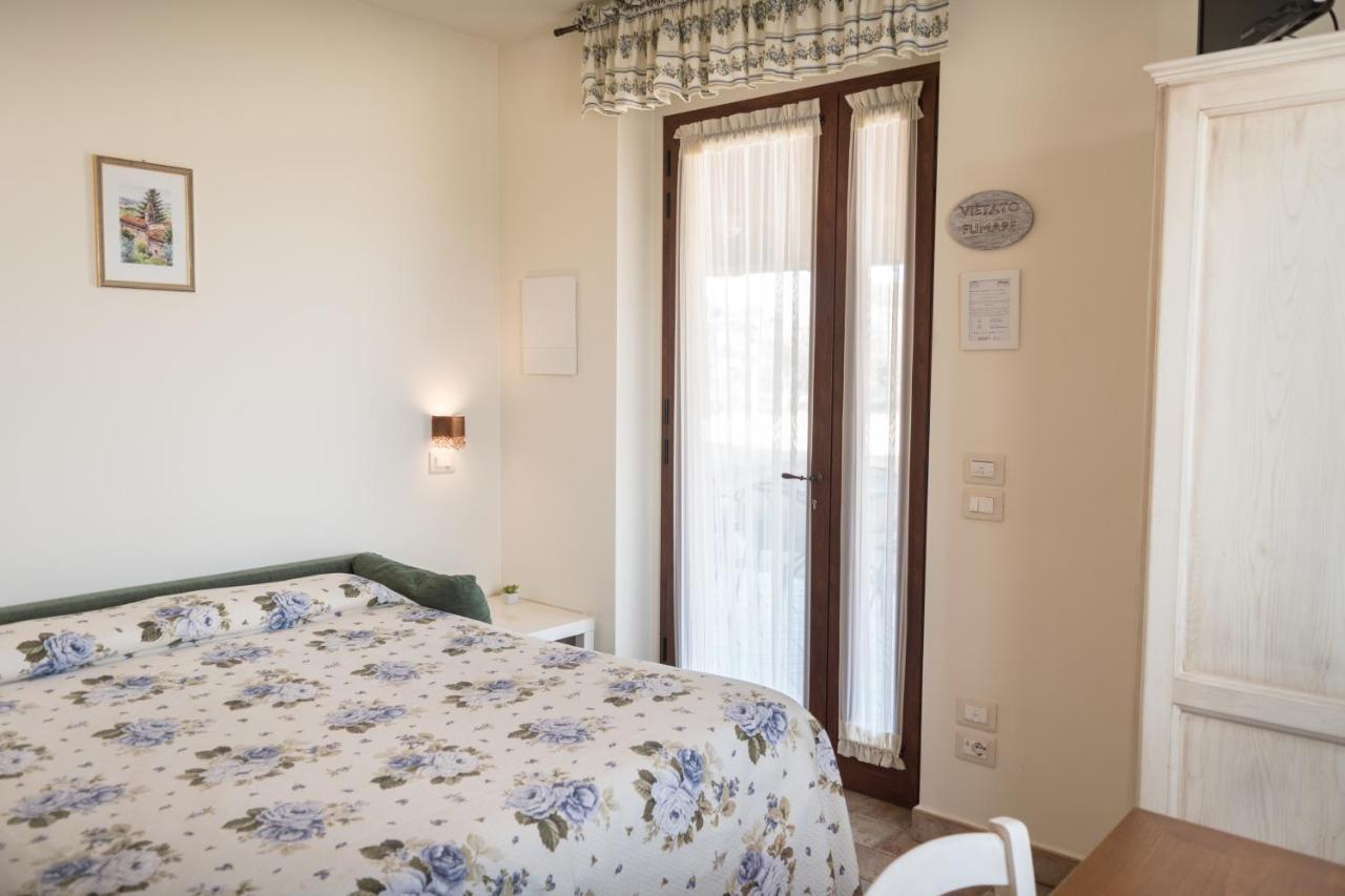 Bed and Breakfast Rosa Di Assisi Bastia Umbra Exterior foto
